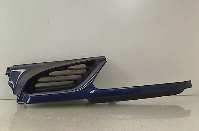 Grille calandre g RENAULT SCENIC I 1999 occasion