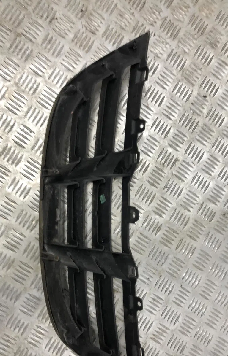 Grille calandre KIA CERATO occasion