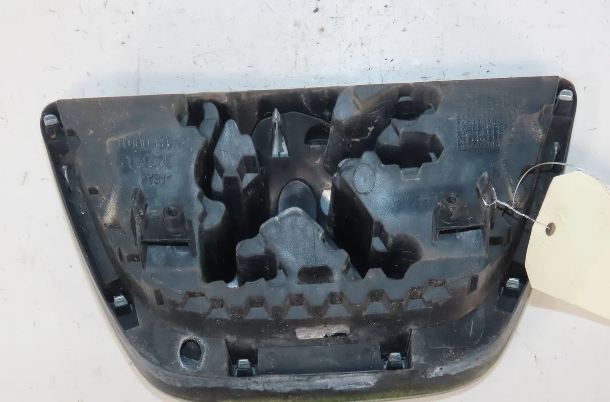 Grille calandre Peugeot 207-207 (WA_, WC_) 1.6 hdi (2006-2013) 5 portes occasion