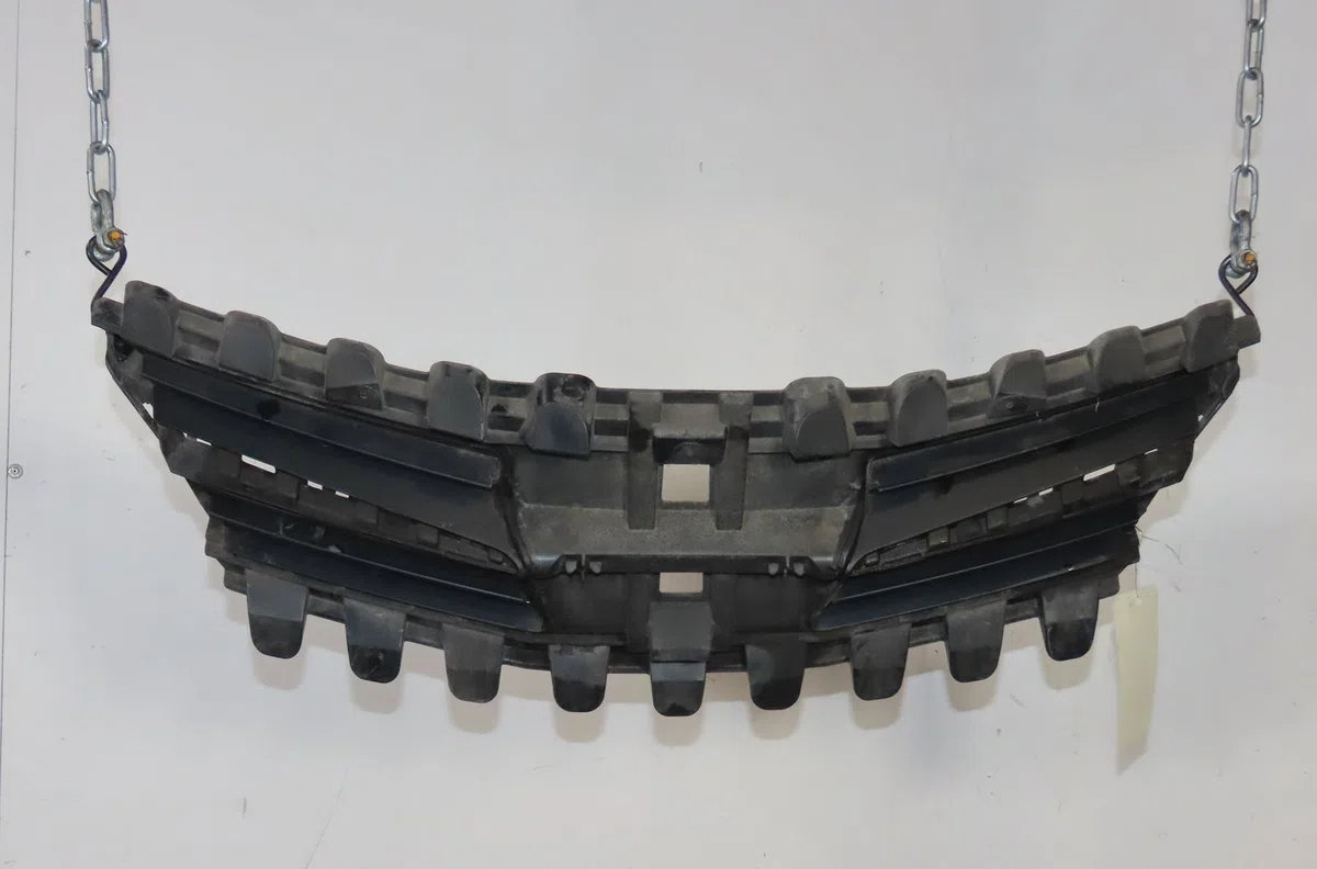 Grille calandre Toyota VERSO (_R2_) 2.0 d-4d (aur20_) (2009-2018) occasion