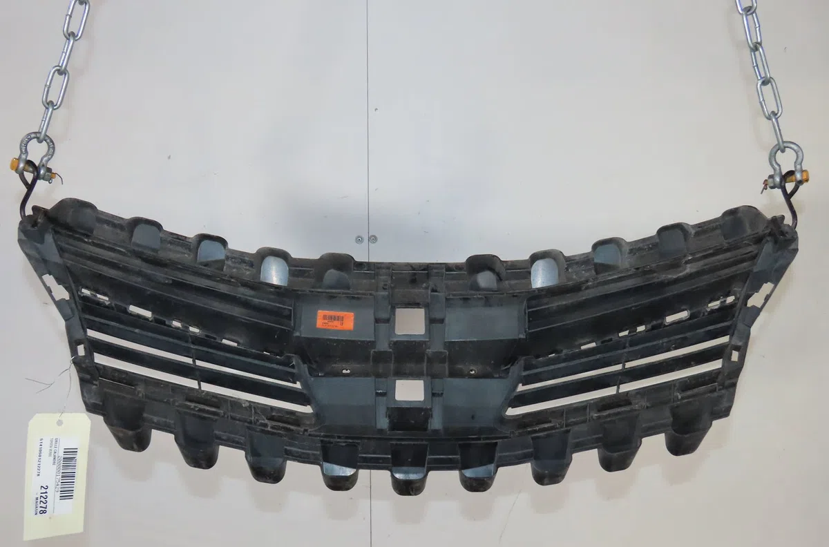 Grille calandre Toyota VERSO (_R2_) 2.0 d-4d (aur20_) (2009-2018) occasion