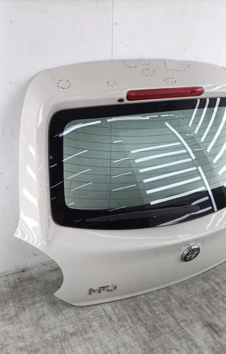 Hayon ALFA ROMEO MITO PHASE 1 occasion