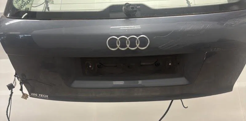 Hayon AUDI A4 2 AVANT PHASE 1 BREAK occasion
