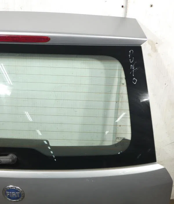 Hayon FIAT GRANDE PUNTO occasion