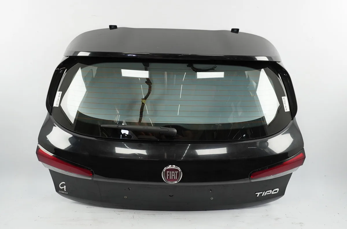 Hayon Fiat TIPO 3-5 portes (356_, 357_) 1.6 d (356hxg1b, 356hxg11) (2016-2020) occasion