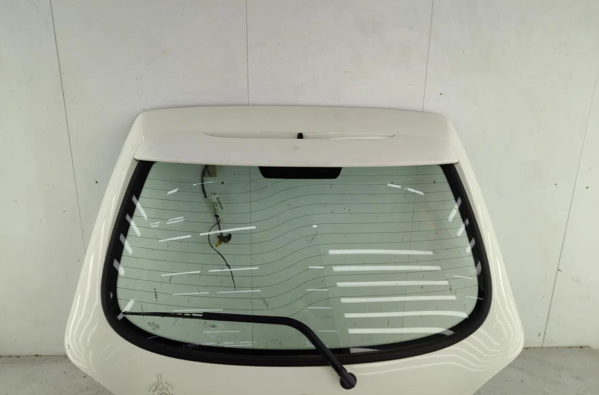 Hayon FORD FIESTA 4 PHASE 2 occasion