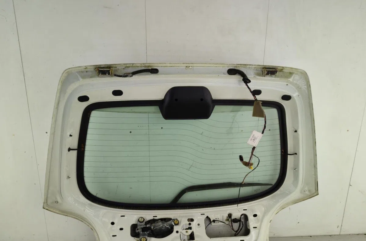 Hayon FORD FIESTA 4 PHASE 2 occasion