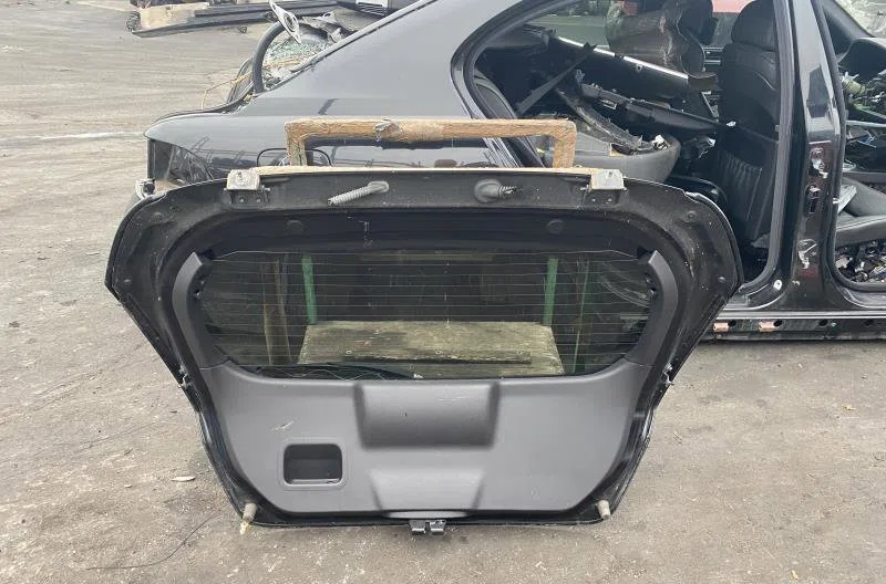 Hayon FORD FIESTA 6 PHASE 2 occasion