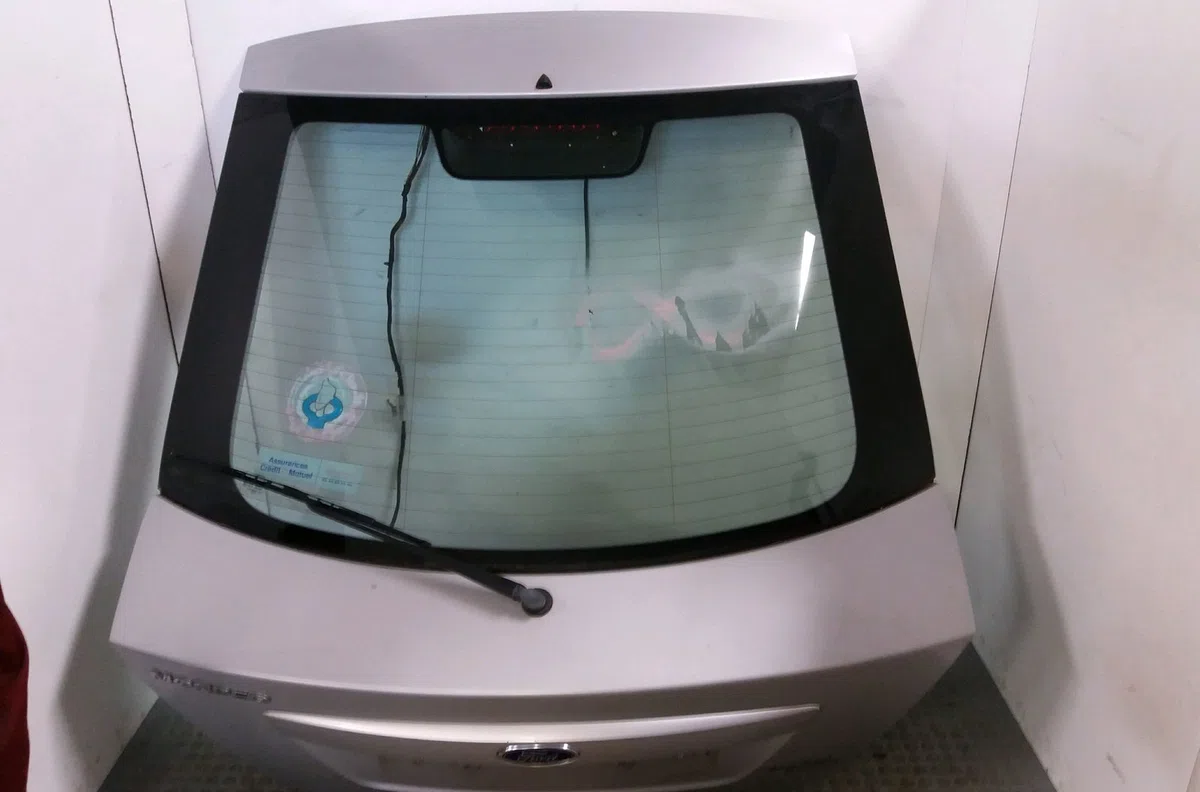 Hayon Ford MONDEO III (B5Y) 1.8 16v (2000-2007) occasion