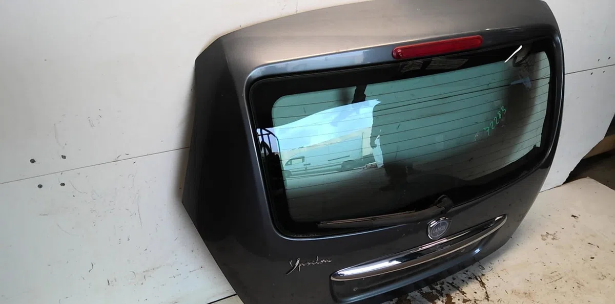 Hayon Lancia YPSILON (843_) 1.4 16v (843.axc11, 843.axc1b, 843.axc1a) (2003-2011) occasion