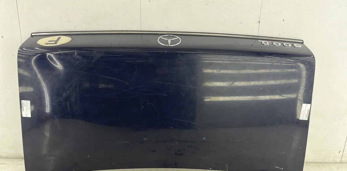 Hayon MERCEDES 300 W123 occasion