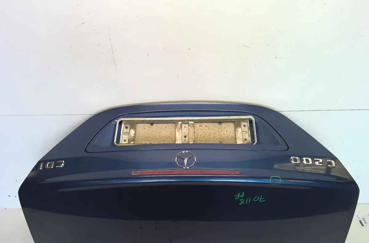 Hayon Mercedes-benz CLASSE C (W203) C 200 cdi (203.007) (2003-2007) occasion