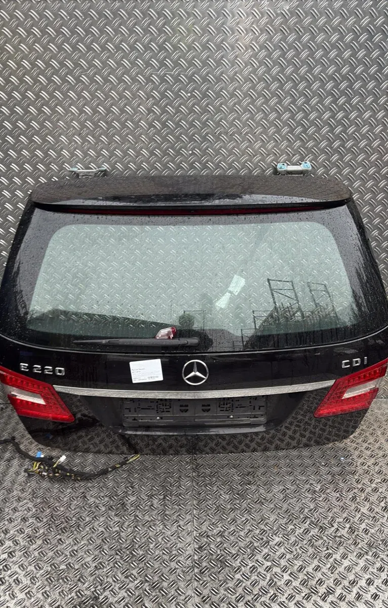 Hayon Mercedes-benz CLASSE E T-Model (S212) E 220 cdi - bluetec (212.202, 212.201) (2009-2016) occasion