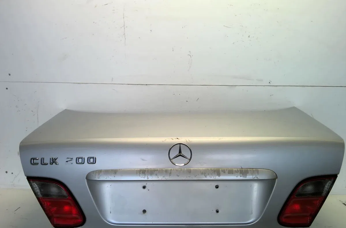 Hayon Mercedes-benz CLK (C208) Clk 200 (208.335) (1997-2002) occasion