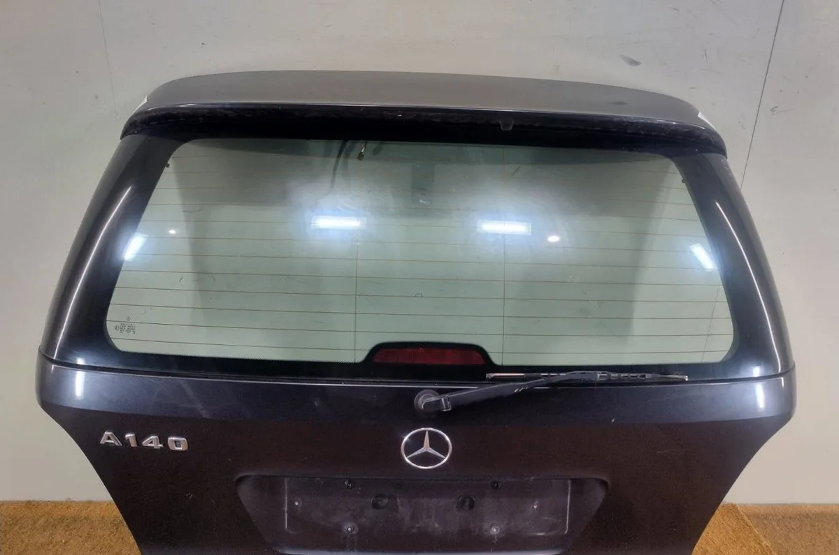 Hayon MERCEDES CLASSE A 168 CLASSE A 168 PHASE 1 occasion