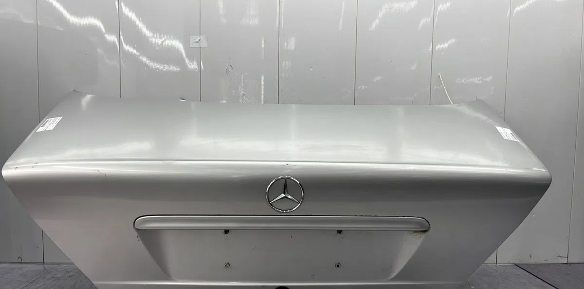 Hayon MERCEDES CLASSE C 202 PHASE 1 occasion