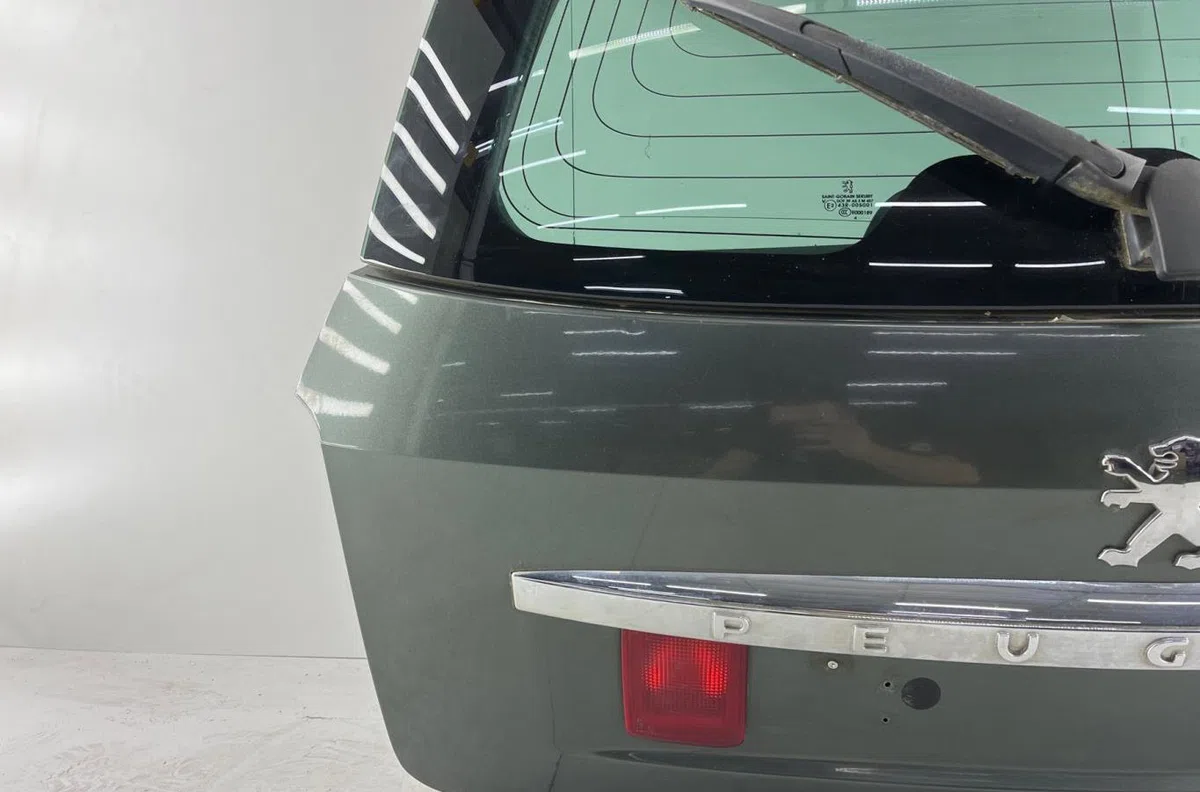 Hayon PEUGEOT 407 PHASE 1 BREAK occasion