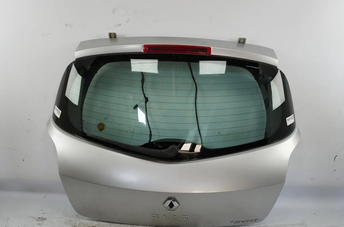 Hayon Renault CLIO III (BR0-1, CR0-1) 1.4 16v (2005-2012) occasion