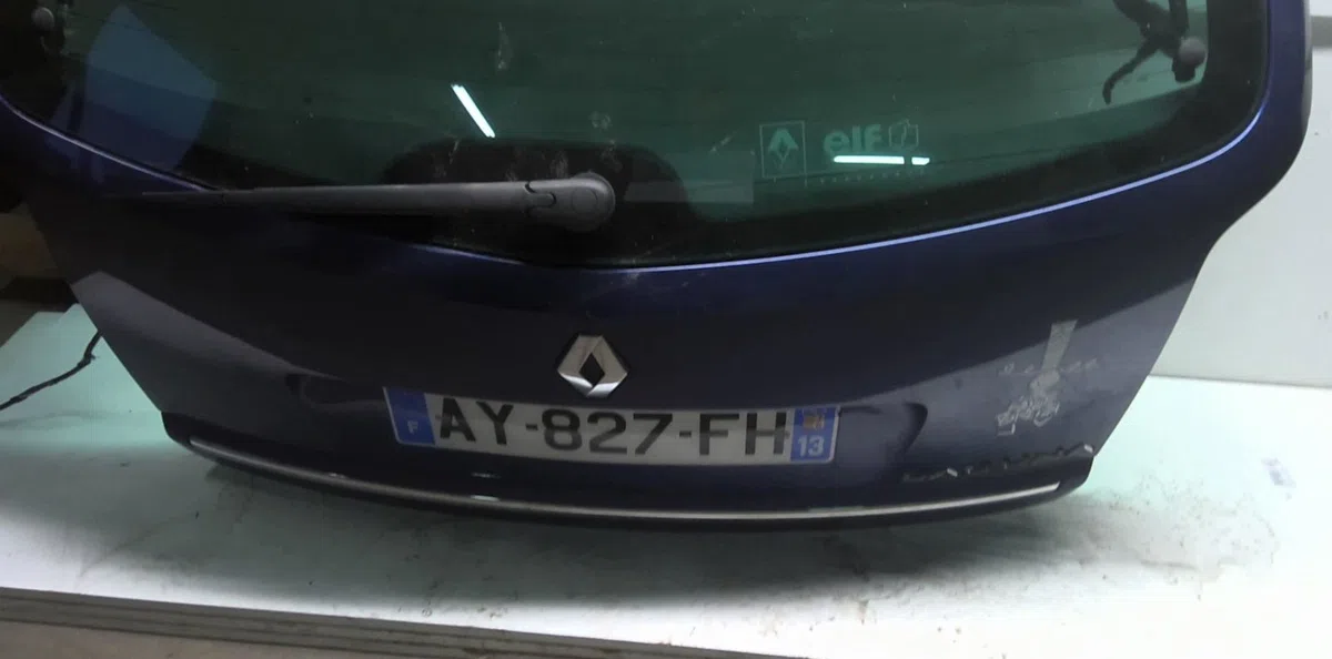 Hayon Renault LAGUNA II Grandtour (KG0-1_) 2.0 16v (kg1y) (2005-2007) occasion