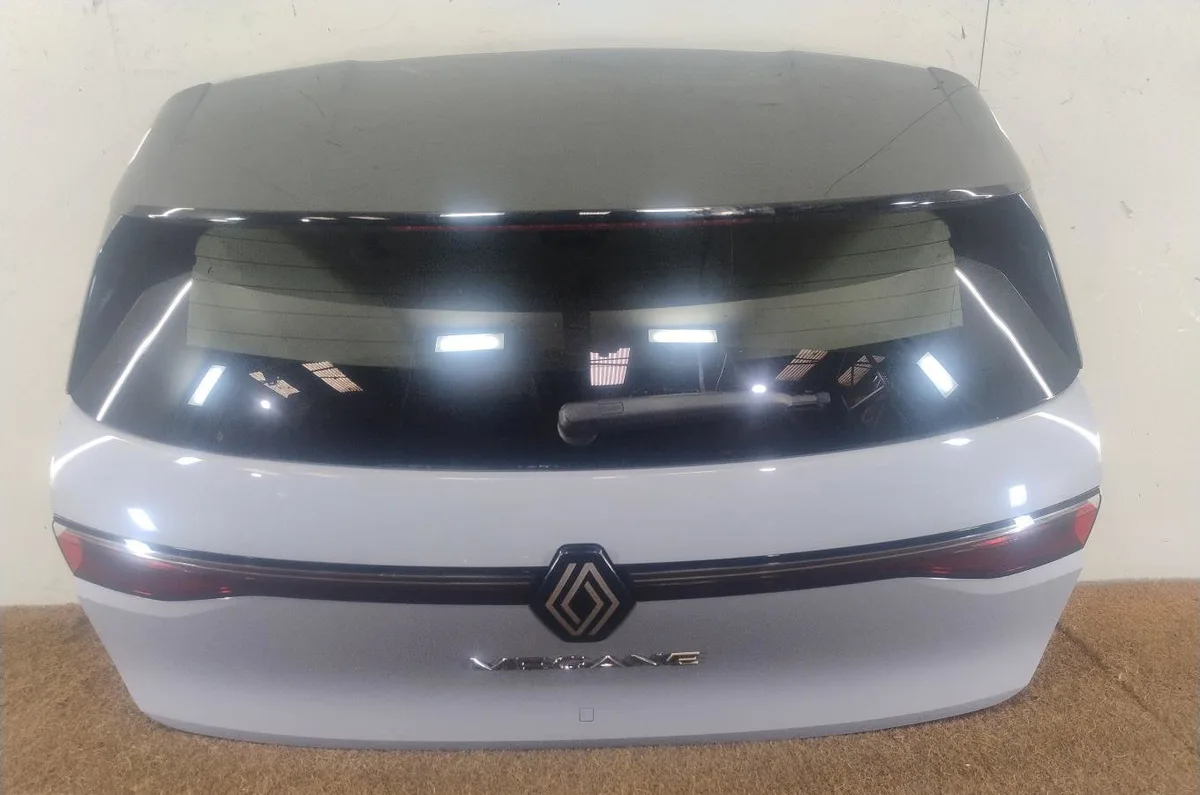 Hayon RENAULT MEGANE 5 0 occasion