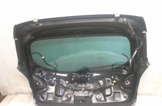 Hayon Renault MEGANE III 3-5 portes (BZ0-1_, B3_) 1.5 dci (bz09, bz0d, bz1w, bz29, bz14) (2009) 5 portes occasion