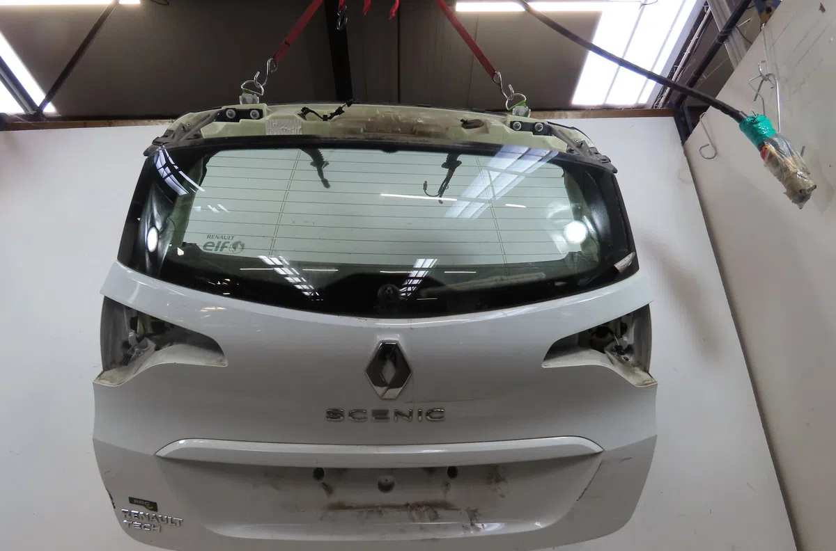 Hayon Renault SCÉNIC IV (J9_) 1.7 blue dci 120 (j9a7, j9a8) (2018) occasion