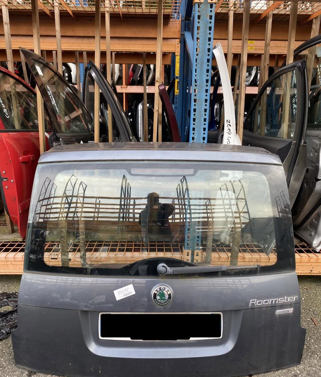 Hayon SKODA ROOMSTER PHASE 1 occasion