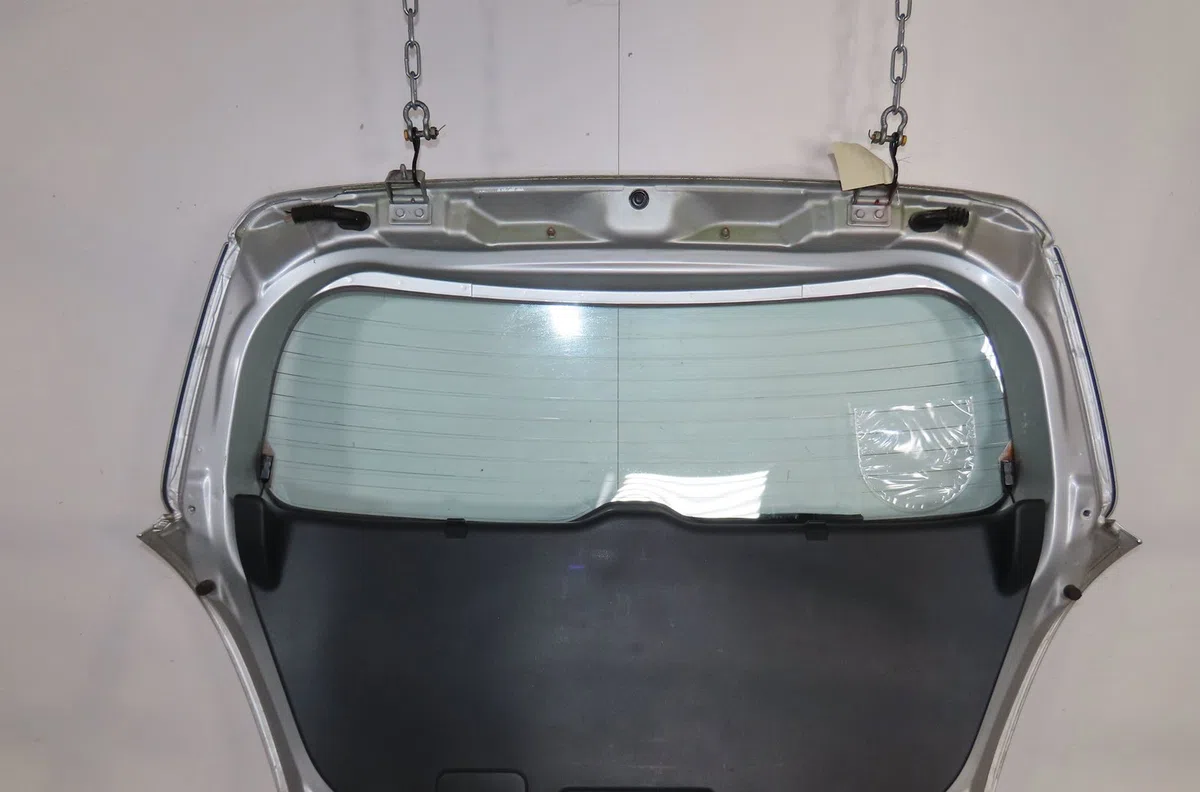 Hayon Suzuki SWIFT III (MZ, EZ) 1.3 (rs 413) (2005) occasion