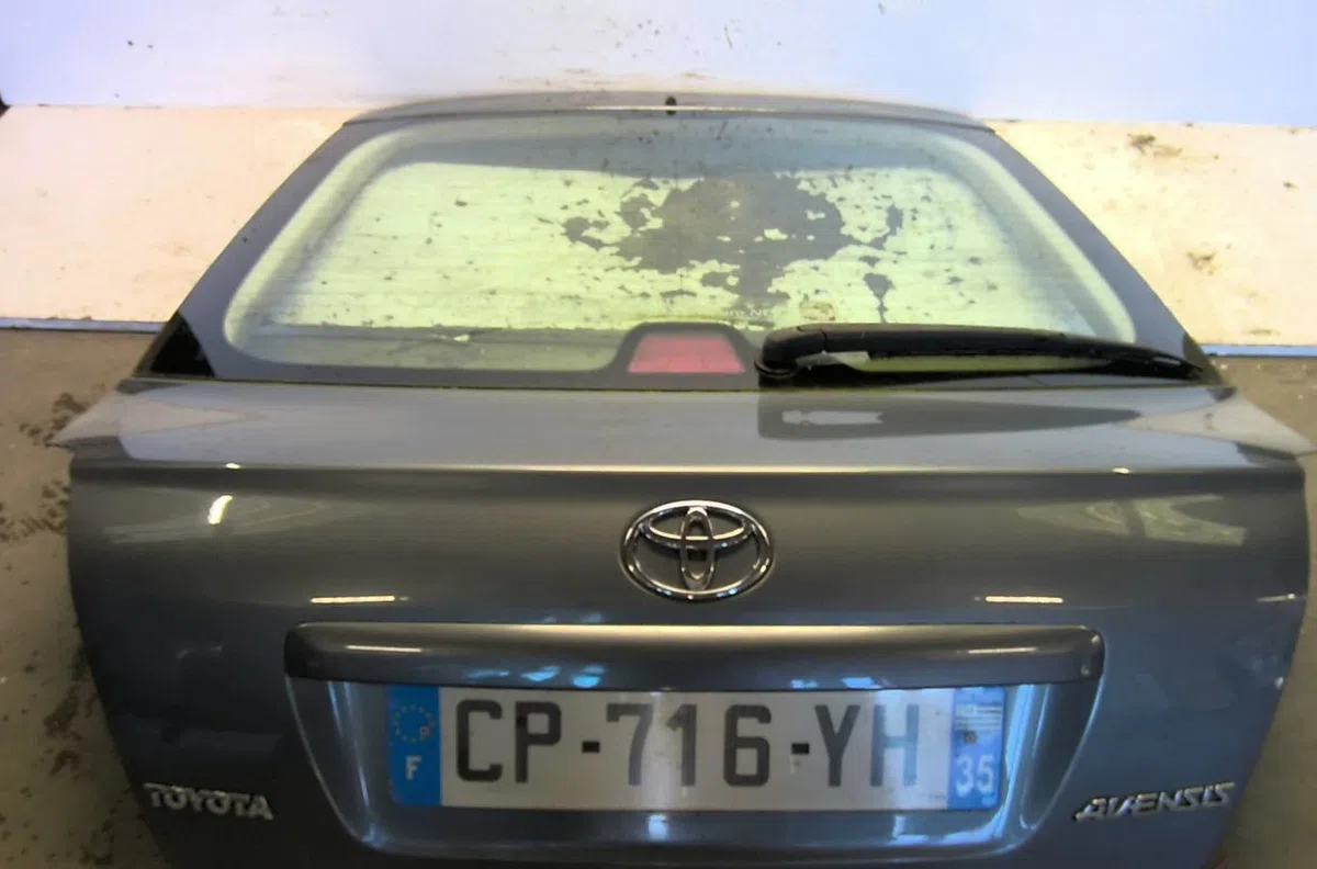 Hayon Toyota AVENSIS (_T25_) 1.8 (zzt251_) (2003-2008) occasion