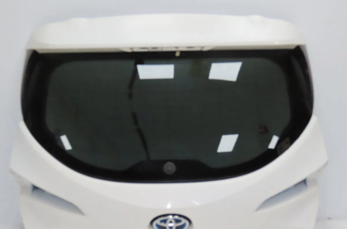 Hayon Toyota COROLLA 3-5 portes (_E21_) 1.8 hybrid (zwe211) (2018) 5 portes occasion