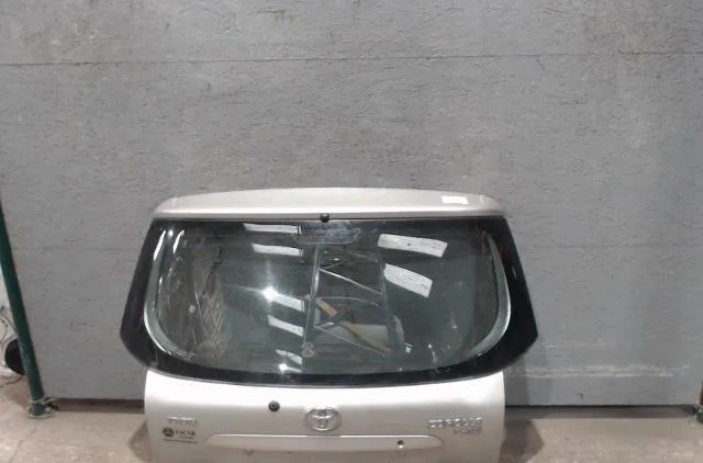 Hayon Toyota COROLLA (_E12_) 1.4 d (nde120_) (2004-2007) 5 portes occasion