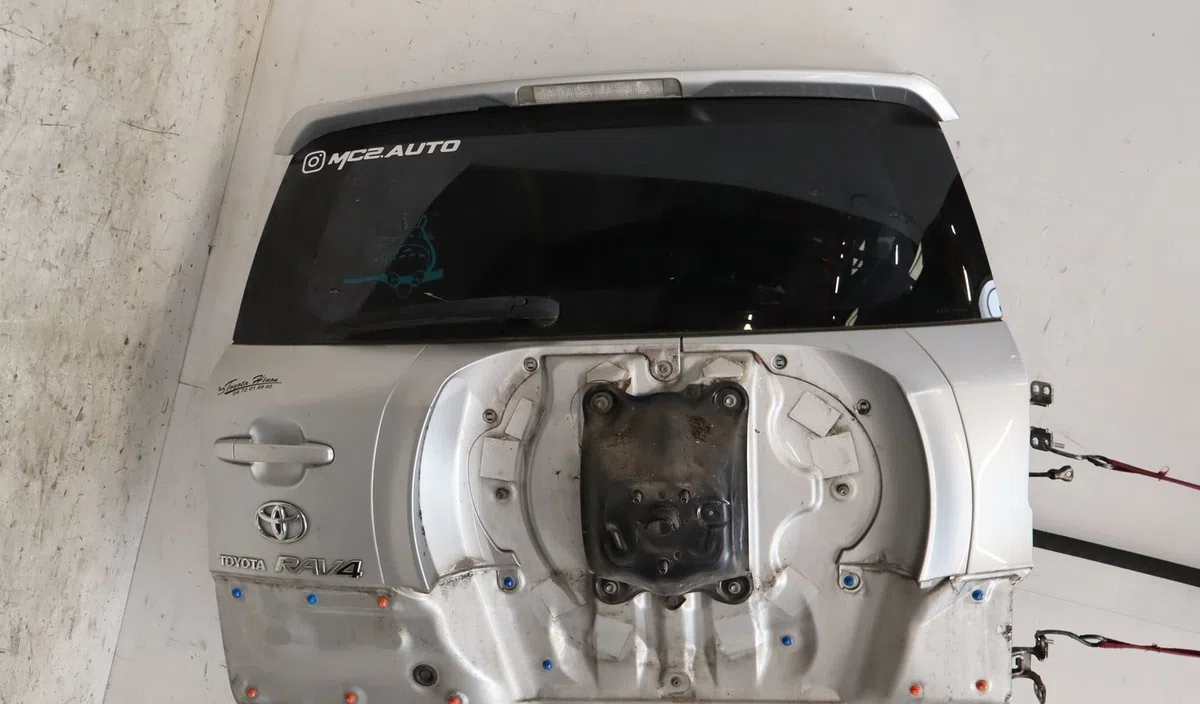 Hayon Toyota RAV 4 III (_A3_) 2.2 d 4wd (ala30_) (2006-2012) occasion
