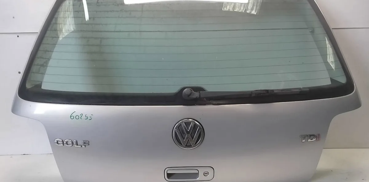 Hayon Volkswagen BORA I (1J2) 2.0 (1998-2013) occasion