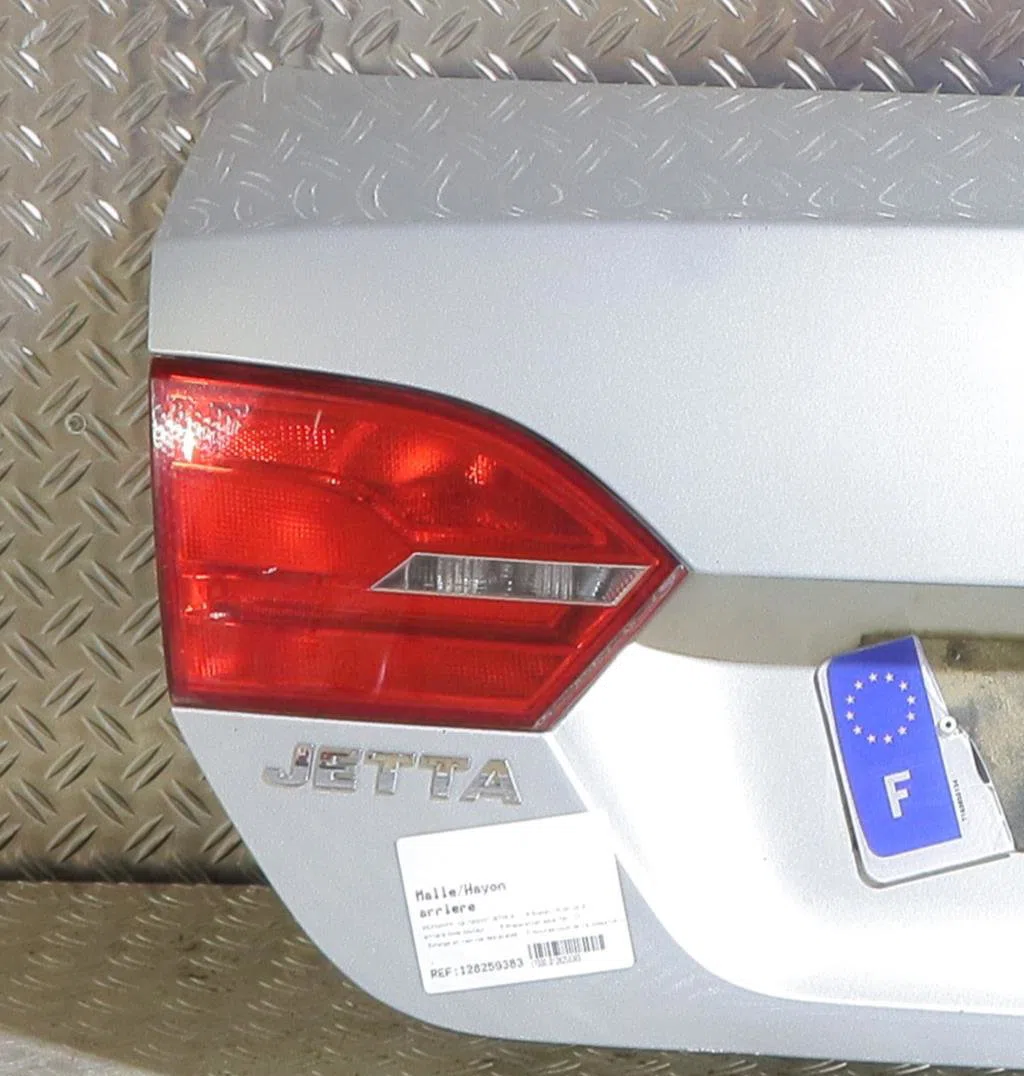 Hayon VOLKSWAGEN JETTA 4 occasion