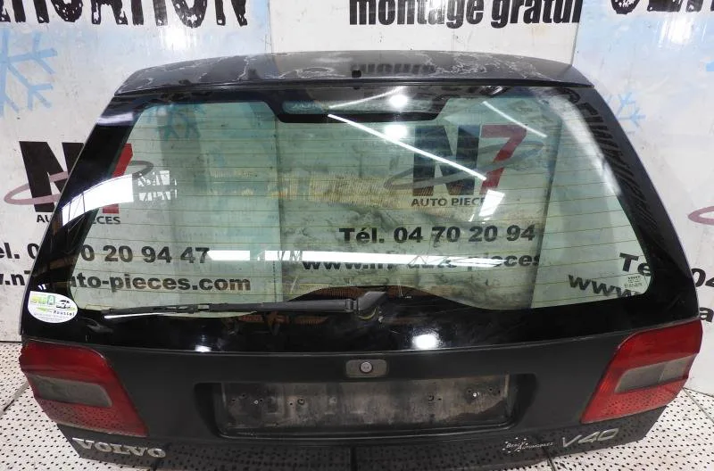 Hayon VOLVO V 40 1 PHASE 1 BREAK occasion