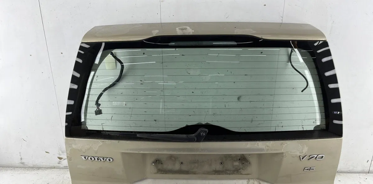 Hayon VOLVO V 70 1 PHASE 2 BREAK occasion