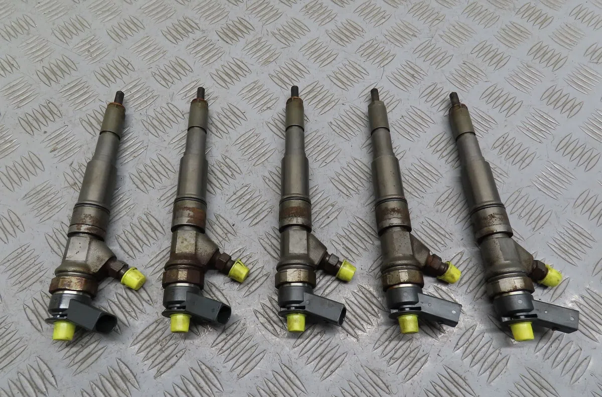 Injecteur 5 Bmw 3 (E90) 325 d (2006-2010) occasion