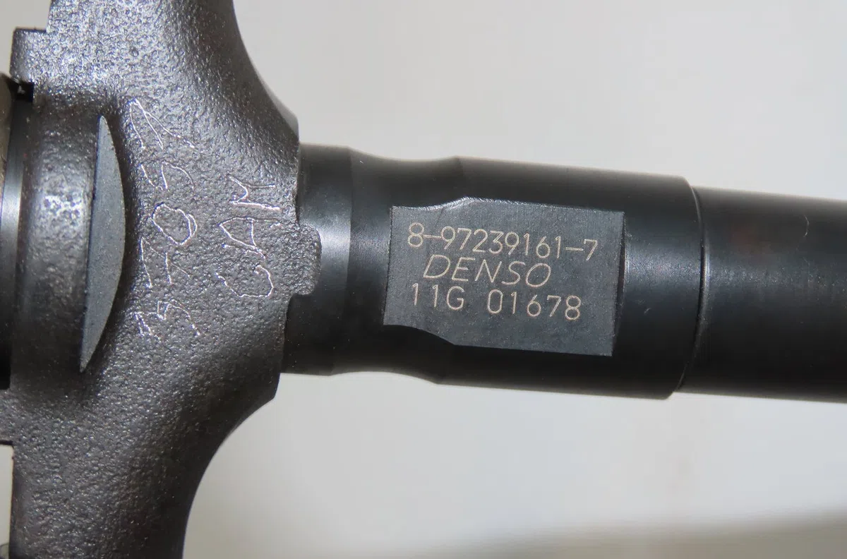Injecteur 5 Saab 9-5 Break (YS3E) 3.0 tid (2001-2005) occasion