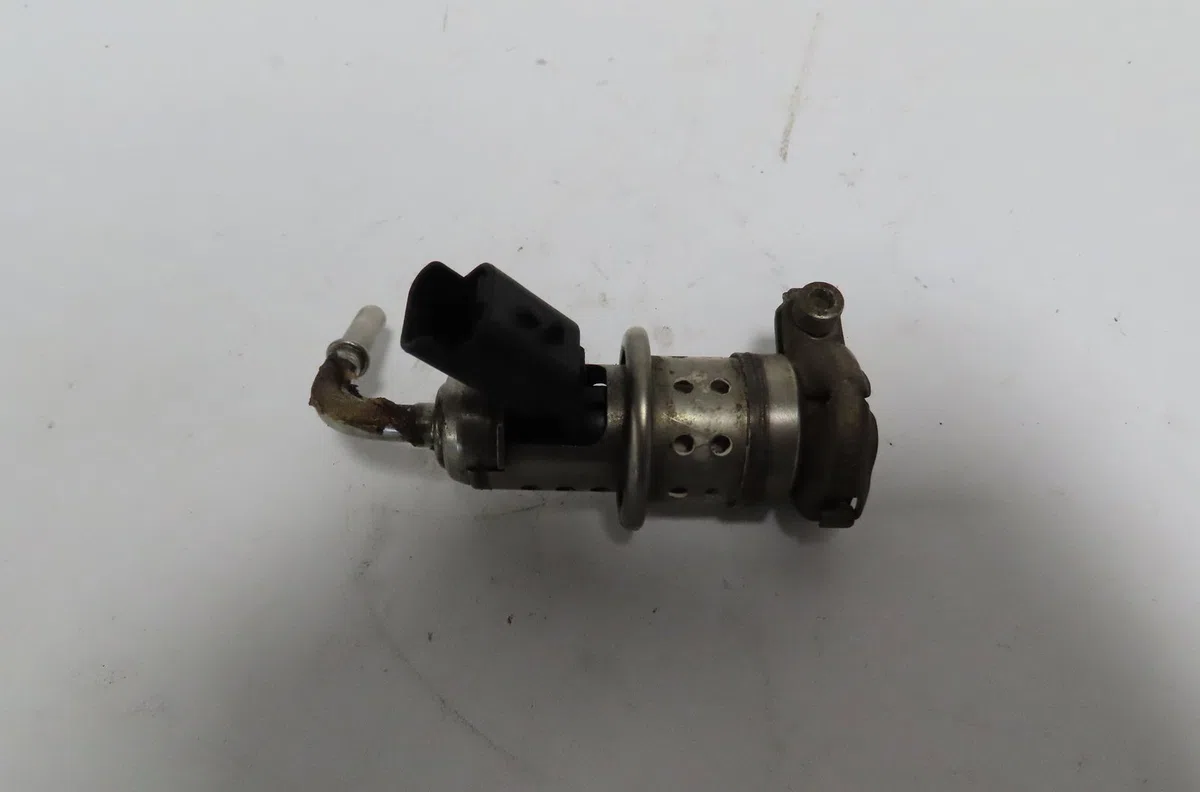 Injecteur ad blue Peugeot PARTNER TEPEE 1.6 bluehdi 120 (2014) occasion