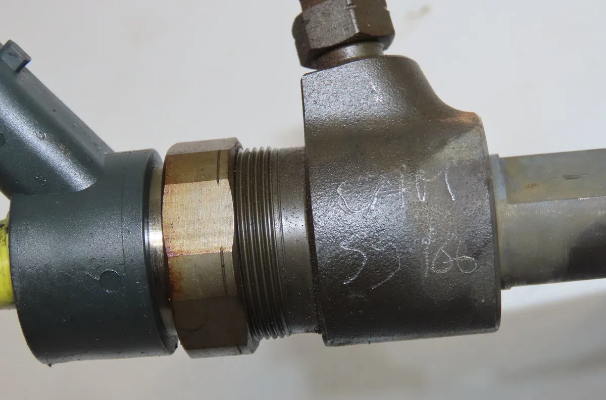 Injecteur Alfa romeo 147 (937_) 1.9 jtdm 8v (937.axd1a, 937.axu1a, 937.bxu1a) (2005-2010) occasion