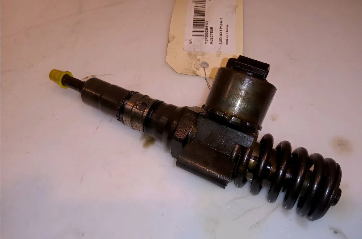 Injecteur Audi A3 Sportback (8PA) 2.0 tdi 16v (2004-2013) 5 portes occasion