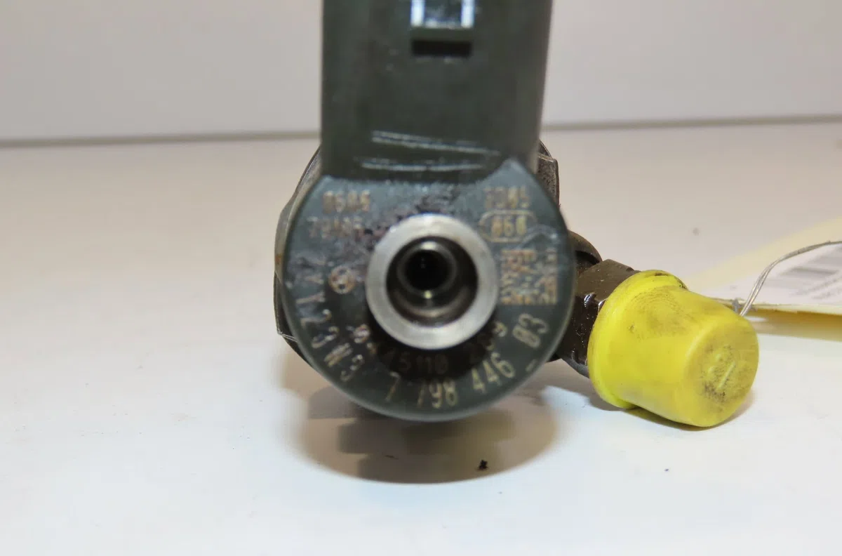 Injecteur Bmw 1 (E81) 118 d (2006-2011) 3 portes occasion