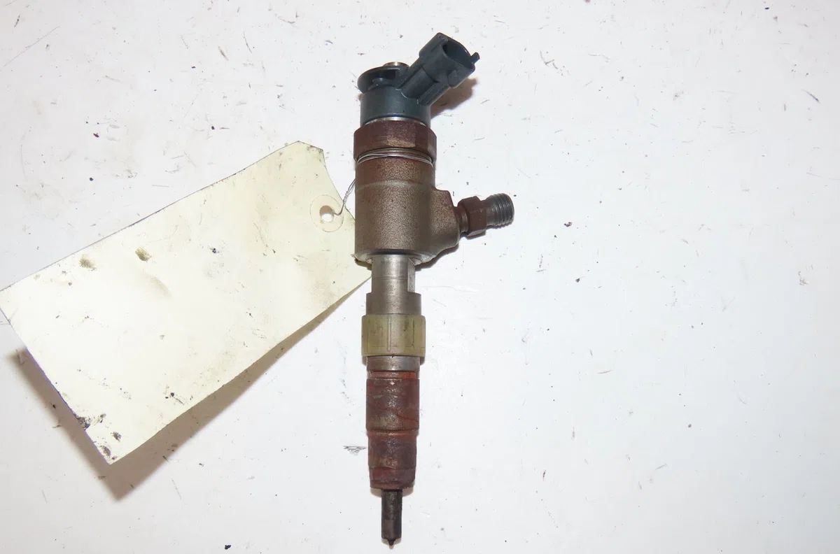 Injecteur Citroen C3 II (SC_) 1.4 hdi 70 (sc8hzc, sc8hr0, sc8hp4) (2009) 5 portes occasion