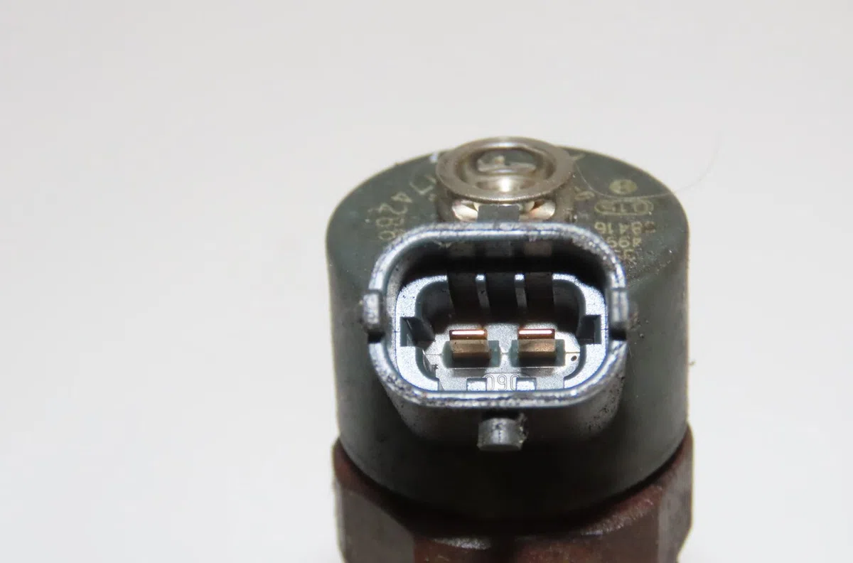 Injecteur Citroen XSARA PICASSO (N68) 2.0 hdi (1999-2011) 5 portes occasion