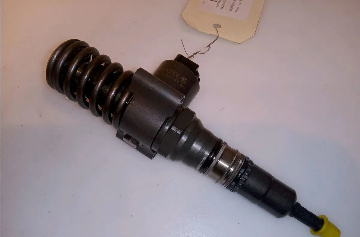 Injecteur Dodge CALIBER 2.0 crd (2006) occasion