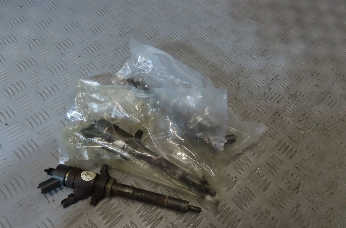 Injecteur FORD C-MAX occasion