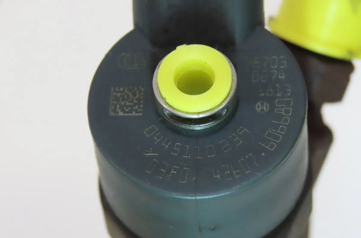 Injecteur Ford FIESTA V (JH_, JD_) 1.6 tdci (2004-2008) occasion