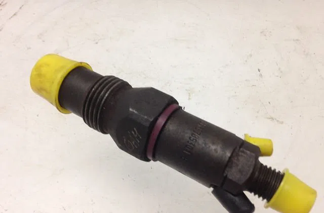 Injecteur FORD MONDEO II 1999 occasion