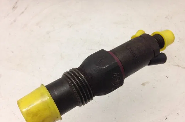 Injecteur FORD MONDEO II 1999 occasion