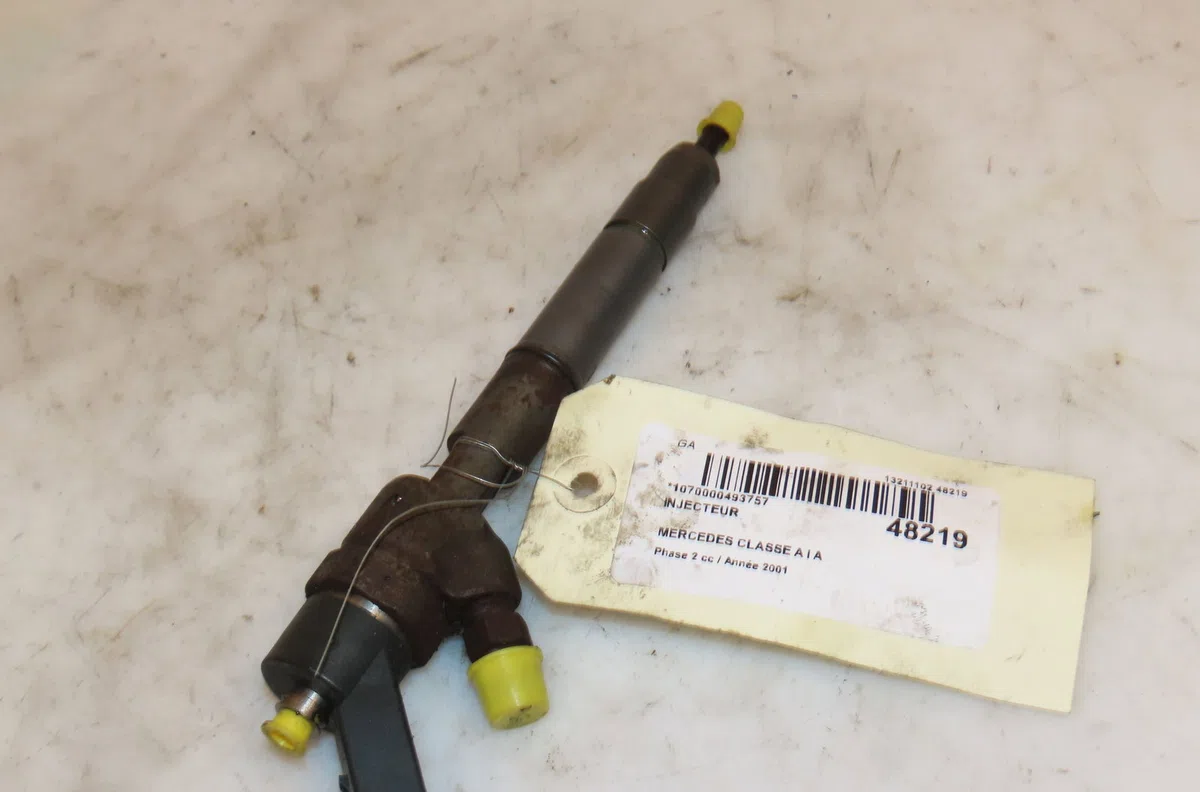 Injecteur Mercedes-benz CLASSE A (W168) A 170 cdi (168.009, 168.109) (2001-2004) occasion